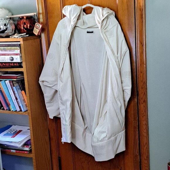 Mycra Pac Designer Wear ladies women raincoat cream XL or larger-? - Picture 3 of 14